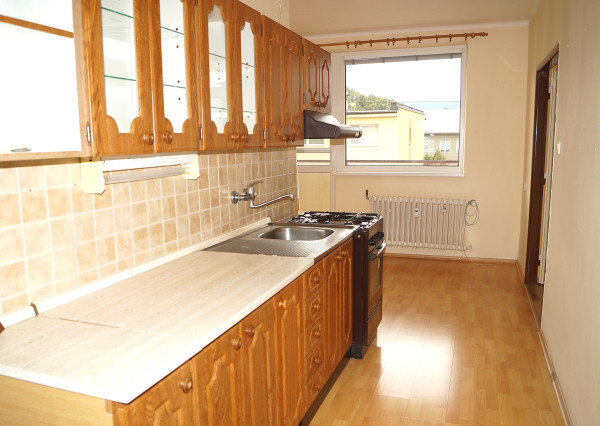 BOSEN | REZERVOVANÉ 3i tehlový byt s loggiou, širšie centrum, 87 m2