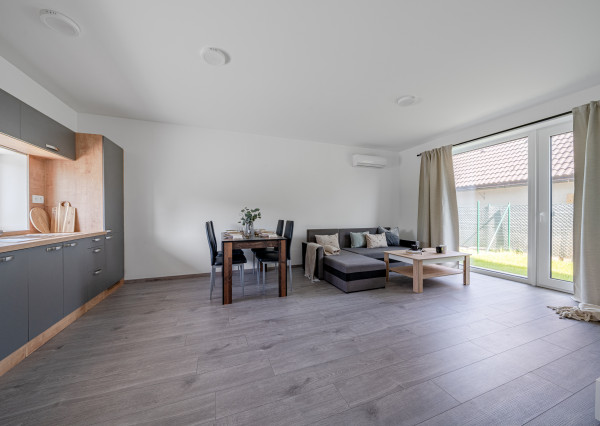 BOSEN | 4 izbový byt so záhradou 300 m² – Kalinkovo pri Dunajskej Lužnej