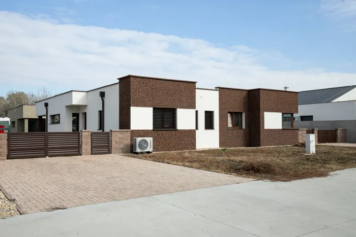 domy na predaj dunajský klátov