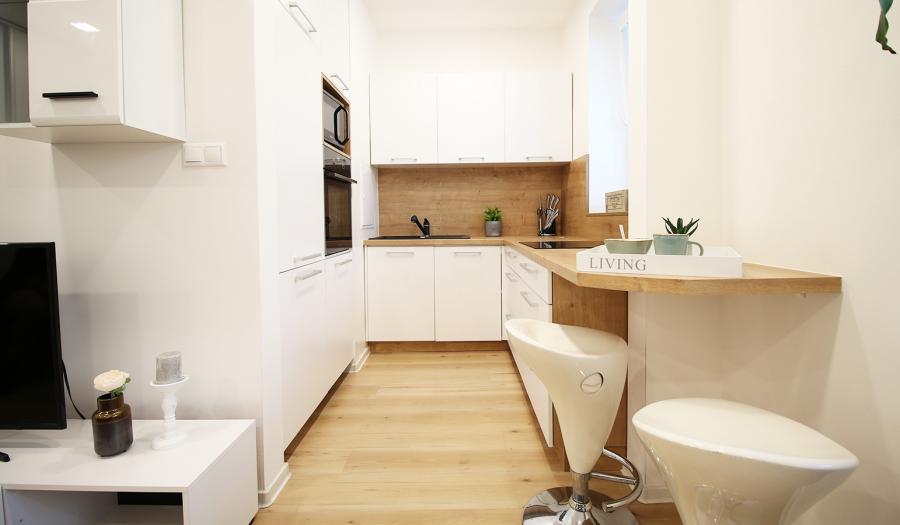 BOSEN | 2 -bedroom flat, wit loggia 12 sqm, city center, Bratislava