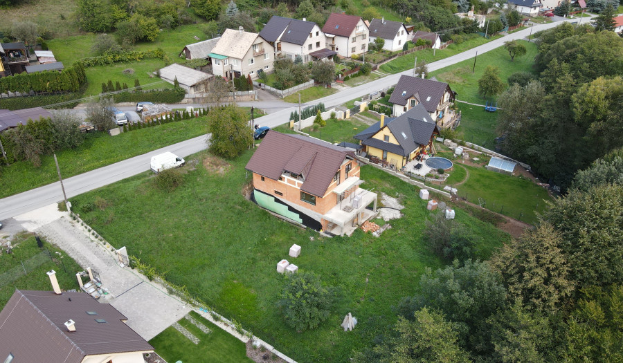 BOSEN | Priestranný rodinný dom s veľkou záhradou, Nová Baňa, Žarnovica, 170 m2