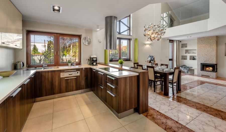 BOSEN | 6 izbová vila s veľkorysým pozemkom v Podunajských Biskupiciach, 2486m2