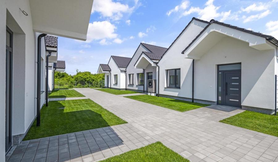 BOSEN | 4 izbový rodinný dom, 2x parkovacie státie, Blahová, do 327 m2