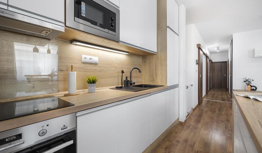 REZERVOVANÉ - BOSEN | 3 izbový byt, 2x parkovacie státie, Veľký Biel