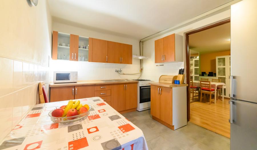 BOSEN I  3-izbový rodinný dom s rozľahlou vinicou a záhradou, Pezinok