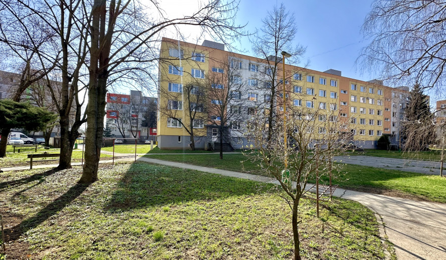 BOSEN | Na predaj 3 izbový byt, ulica Parková, Fiľakovo, 76m2