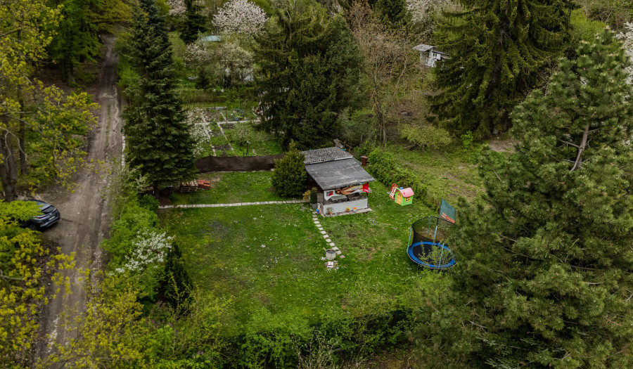 BOSEN | Na predaj udržiavaná záhrada, Karlová Ves, 390 m2