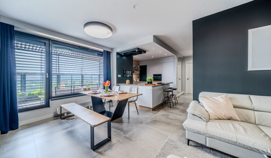 BOSEN | Nadštandardný 3 izbový byt s veľkou terasou a skladom v projekte FLAT 75, Petržalka, 110 m2