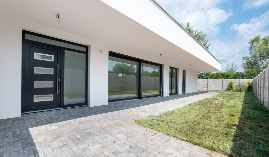 Bosen / 4 izbový rodinný dom v kásnom a tichom prostredí