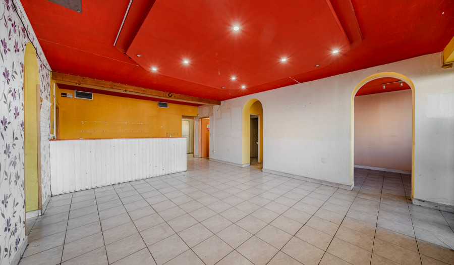 BOSEN | Nebytový priestor s možnosťou prerobenia na byt v pôvodnom stave, Staré mesto, Mozartova, 134,04 m2