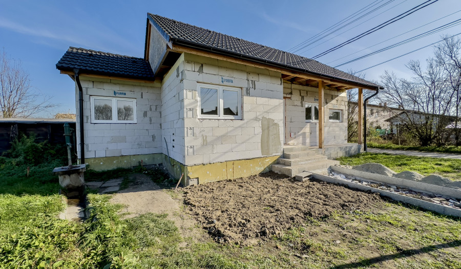 BOSEN | NOVÁ CENA, Novostavba pri termálnom kúpalisku, Rapovce.