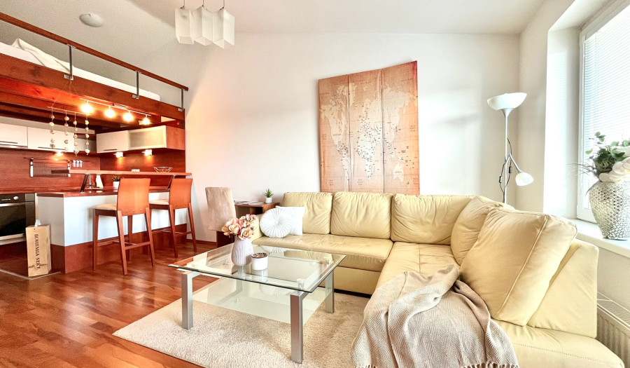 BOSEN | 1 izbový byt - mezonet, s parkovacím státím v Chorvátskom Grobe - časť Čierna voda