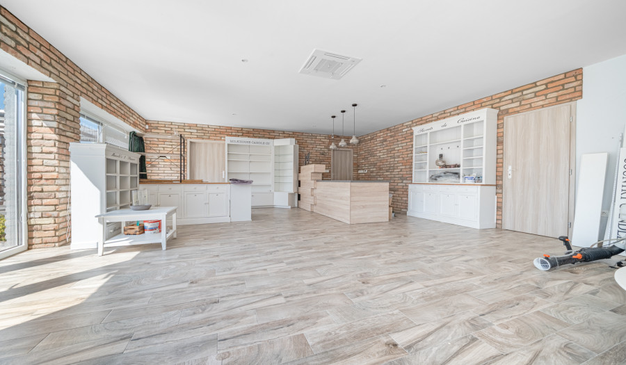 BOSEN | Komerčný objekt so širokým využitím,  Leopoldov