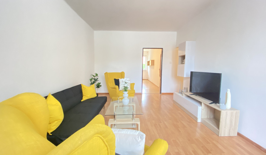 BOSEN | Zariadený 2,5-izbový byt na prenájom v Dolnom Kubíne, ul. SNP, 64 m²