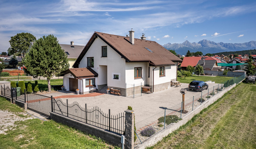 BOSEN | Idylický rodinný dom na okraji Šuňavy