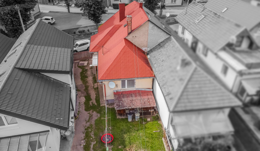 BOSEN | Na predaj 2 izbový rodinný dom v obci Likavka, 378m²