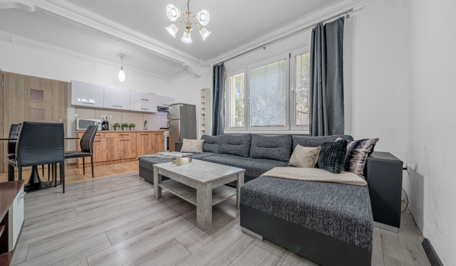 BOSEN | REZERVOVANÉ: 3 izbový byt v blízkosti centra mesta, Bratislava