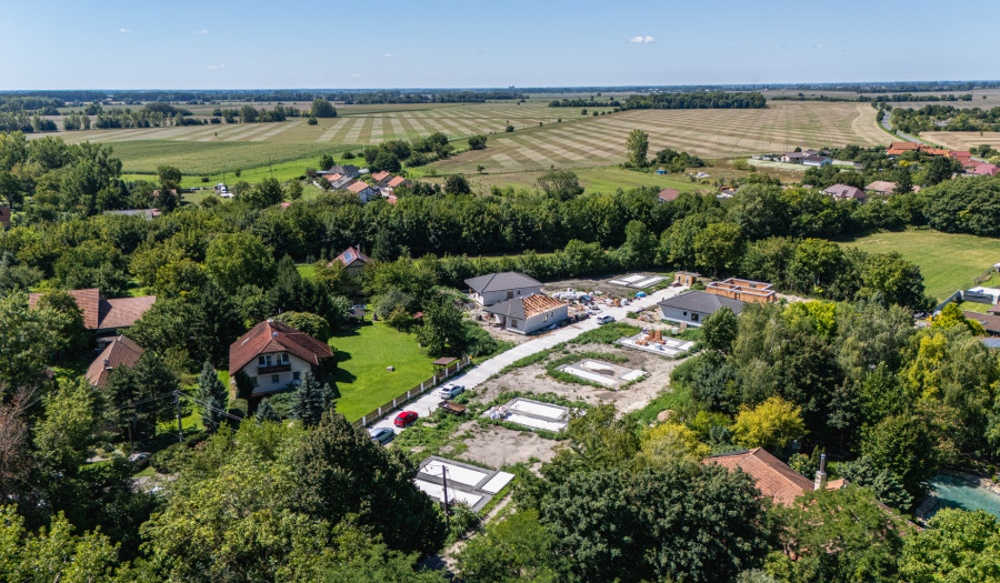 BOSEN | Novostavba 4-izbového RD  s  terasou a pozemkom 600 m2