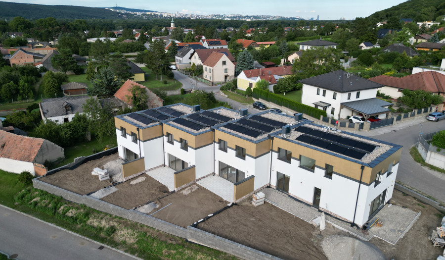 Bosen Realicity / Prenájom 4 izbový Rodinný dom Wolfsthal/ Rakúsko