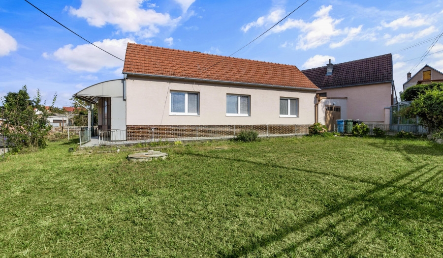 BOSEN | Na predaj 4 izbový rodinný dom Veľké Leváre