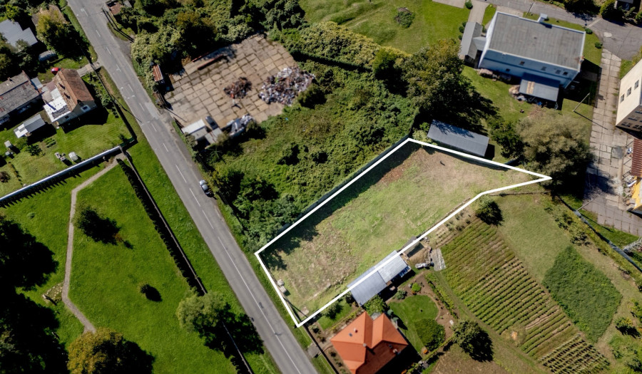 BOSEN | Stavebný pozemok blízko centra, Fiľakovo, 1330m2