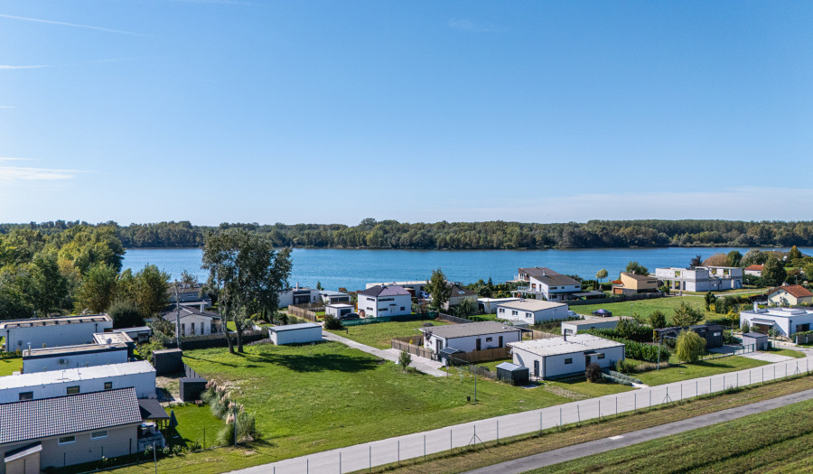 BOSEN | Stavebný pozemok v nádhernom prostredí, Vojka nad Dunajom, 550m2