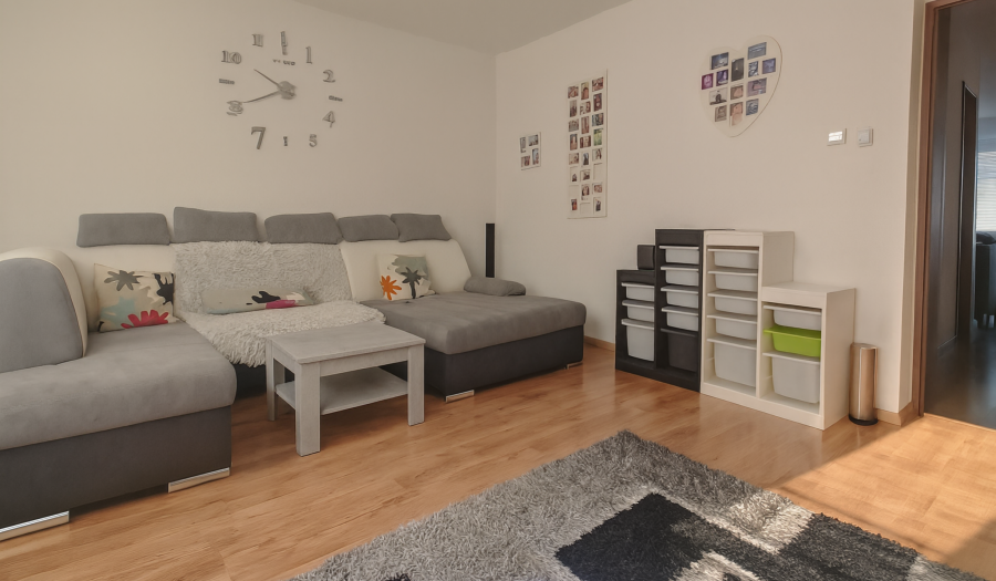 BOSEN | Rodinný dom s veľkým pozemkom – Rohovce, okres DS