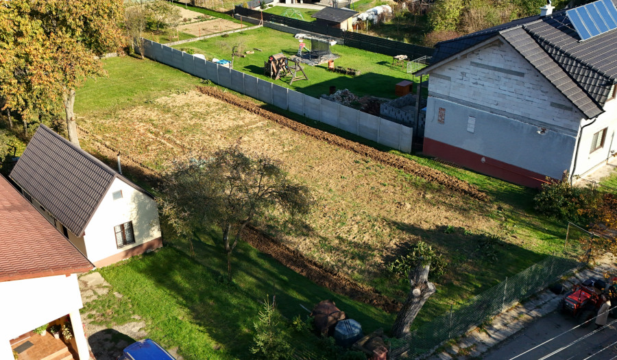 BOSEN | Na predaj stavebný pozemok 1057 m2 - Ivanovce
