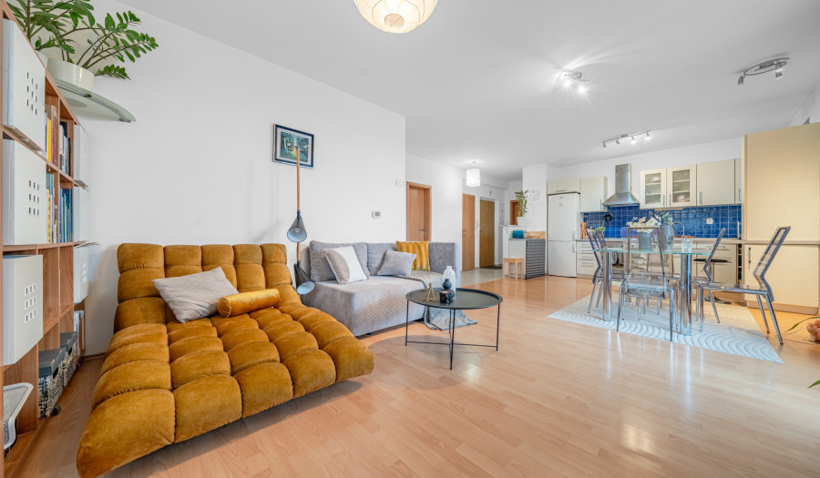 BOSEN | 3- izbový priestranný byt Budatínska ulica - Petržalka, 84 m2
