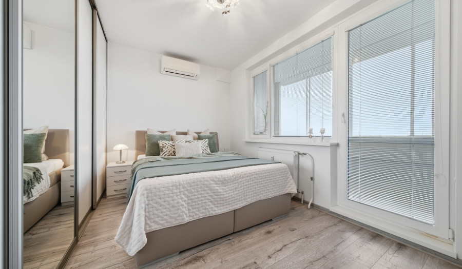 BOSEN | 2- izbový byt po kompletnej rekonštrukcii s výhľadom na jazero, Strečnianska ulica - Petržalka, 48m2