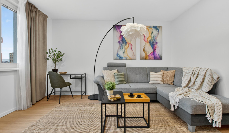 BOSEN | 4 izbový kompletne zrekonštruovaný byt s loggiou, 83,6 m2, Bzovícka, Petržalka