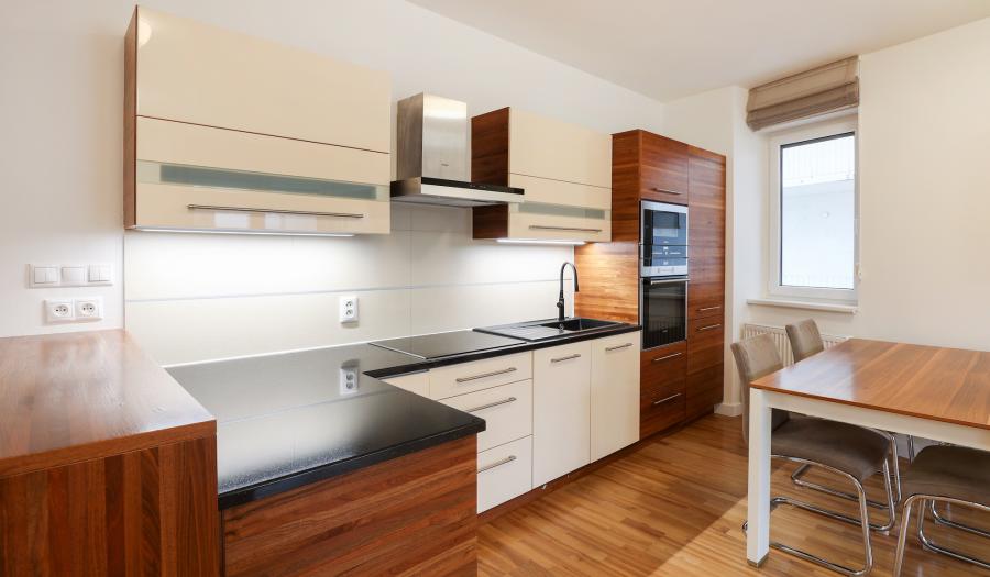 BOSEN | 4-izb byt s terasou a parkovaním - Botanicka ul.