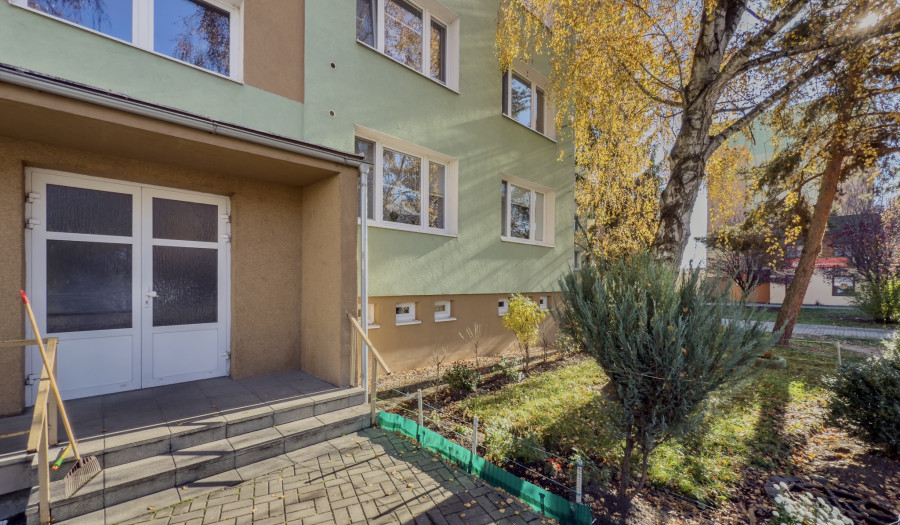 BOSEN | 2 izbový byt s loggiou v centre Fiľakova, 65m2