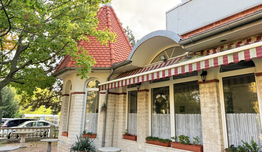 Obchodný priestor – Kancelária  – Reštaurácia - Vlastný Pozemok - Petržalka, Šustekova ulica