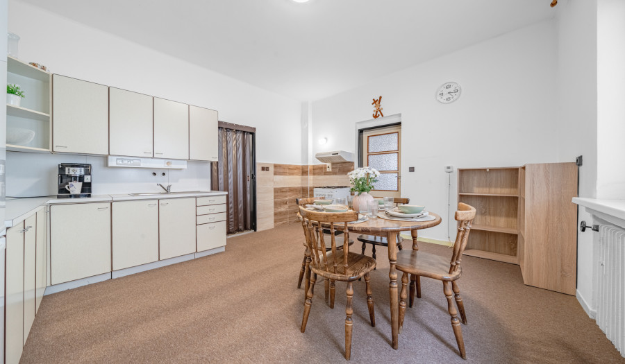 Bosen Group Vám ponúka exkluzívne na predaj 2 domy v Dolanoch