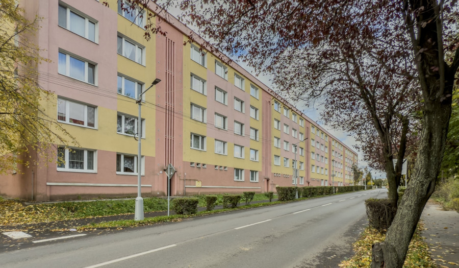 BOSEN | Výnimočný 3 izbový byt s loggiou, 84m2, M. Rázusa