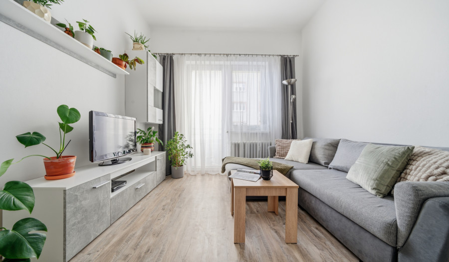 BOSEN | 1 izbový byt so samostatnou kuchyňou, Záhradnícka ulica - Staré Mesto