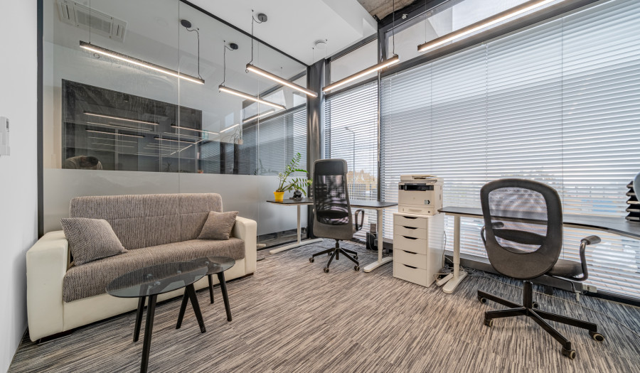 Bosen | Kancelárske priestory s dvoma parkovacími miestami, Koliba - 76 m2.