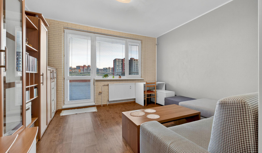 BOSEN | Na predaj zariadená garsónka s loggiou Rovniankova ulica, Bratislava