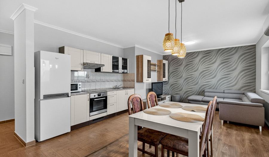 BOSEN | veľký 2 izbový byt vo Veľkých Levároch