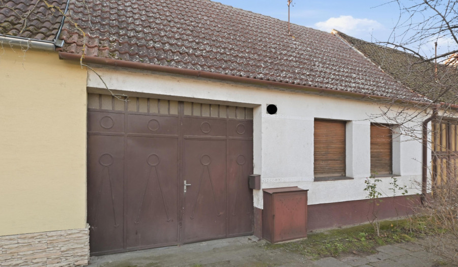 BOSEN | 4 izbový rodinný dom s veľkým pozemkom 1223m2, Malé Leváre