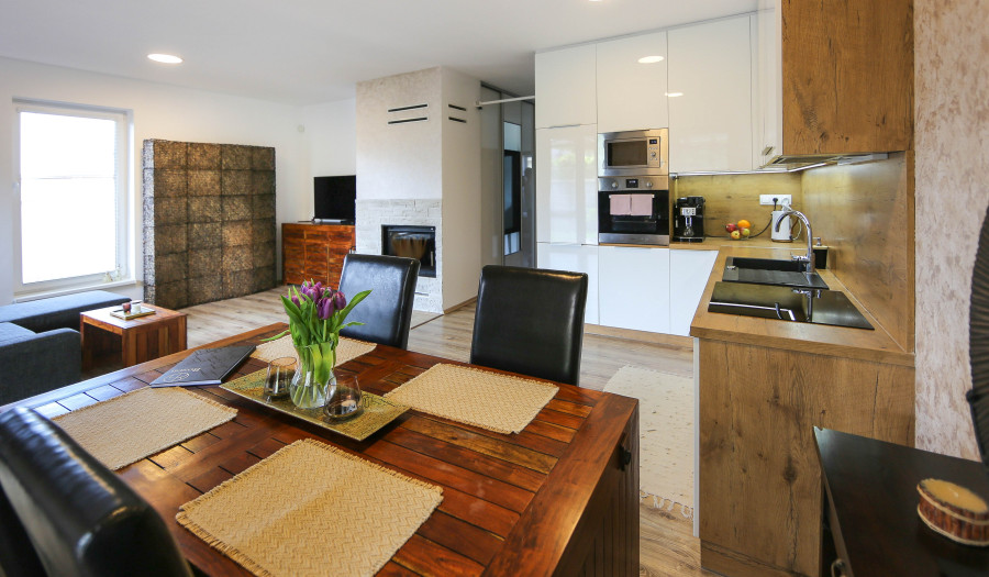 BOSEN | Na prenájom: Štýlový rodinný dom v tichej časti DS