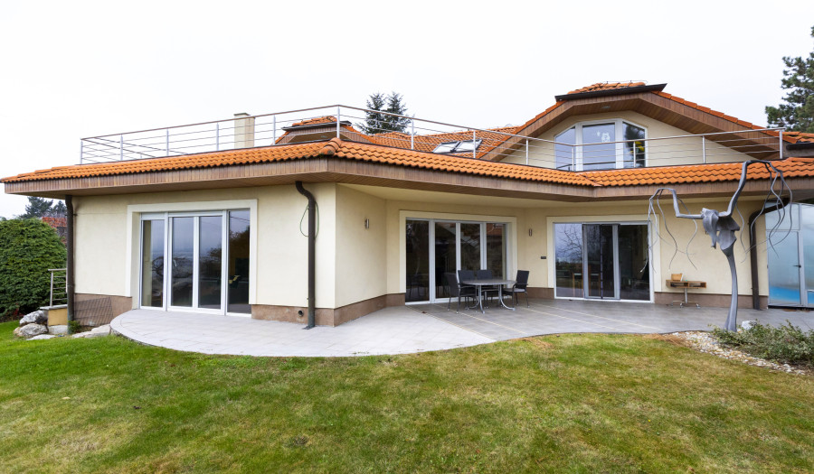 BOSEN | Nadštandardný 5i RD podľa Feng Shui, Turistická, Nitra - Zobor