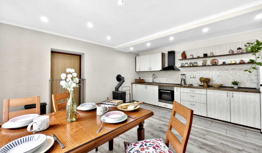 BOSEN | Rodinný dom s vidieckym nádychom v obci Číž, 1009m2