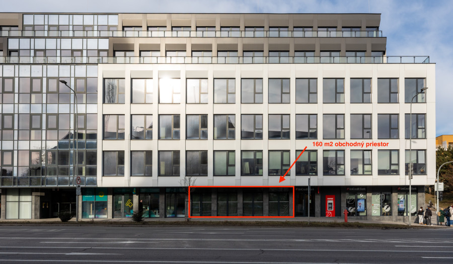 BOSEN | TABÁŇ - Obchodný priestor s výkladom 160 m2