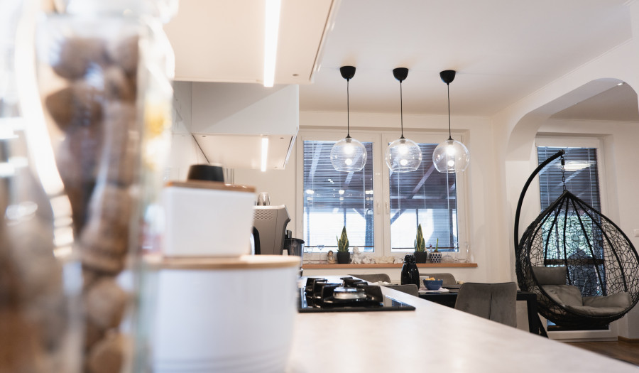 BOSEN | Veľkoryso riešený 5 izbový rodinný dom s bazénom