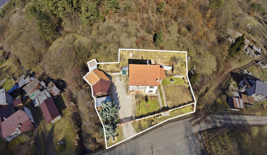 LOYALTERS | Nová cena.Veľký rodinný dom s garážou Rudno nad Hronom