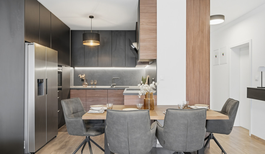 Bosen | Moderný 2-izbový byt s balkónom a garážou v pokojnej lokalite - Záhorská Bystrica, 70,25 m2.