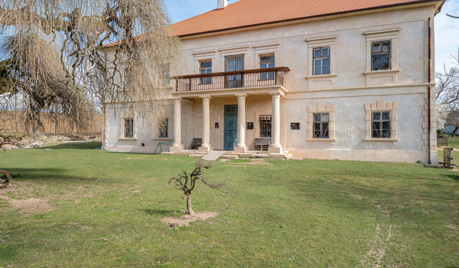 BOSEN | Historický kaštiel s parkom, Malé Bielice, 6.000 m2