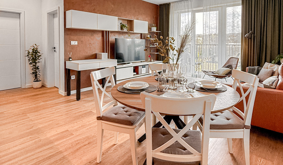 BOSEN | 2-izbový kompletne zariadený byt, Zvolen- RIVER